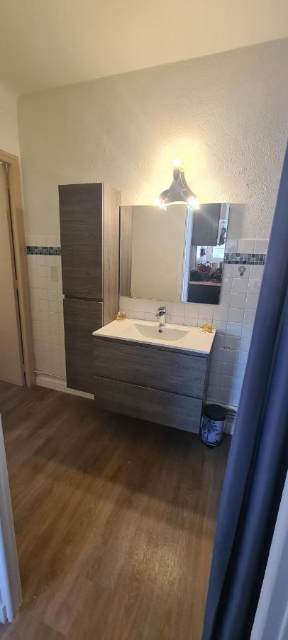 Appartement En Bord De Plage - A 50 M De La Mer Canet-en-Roussillon Dış mekan fotoğraf