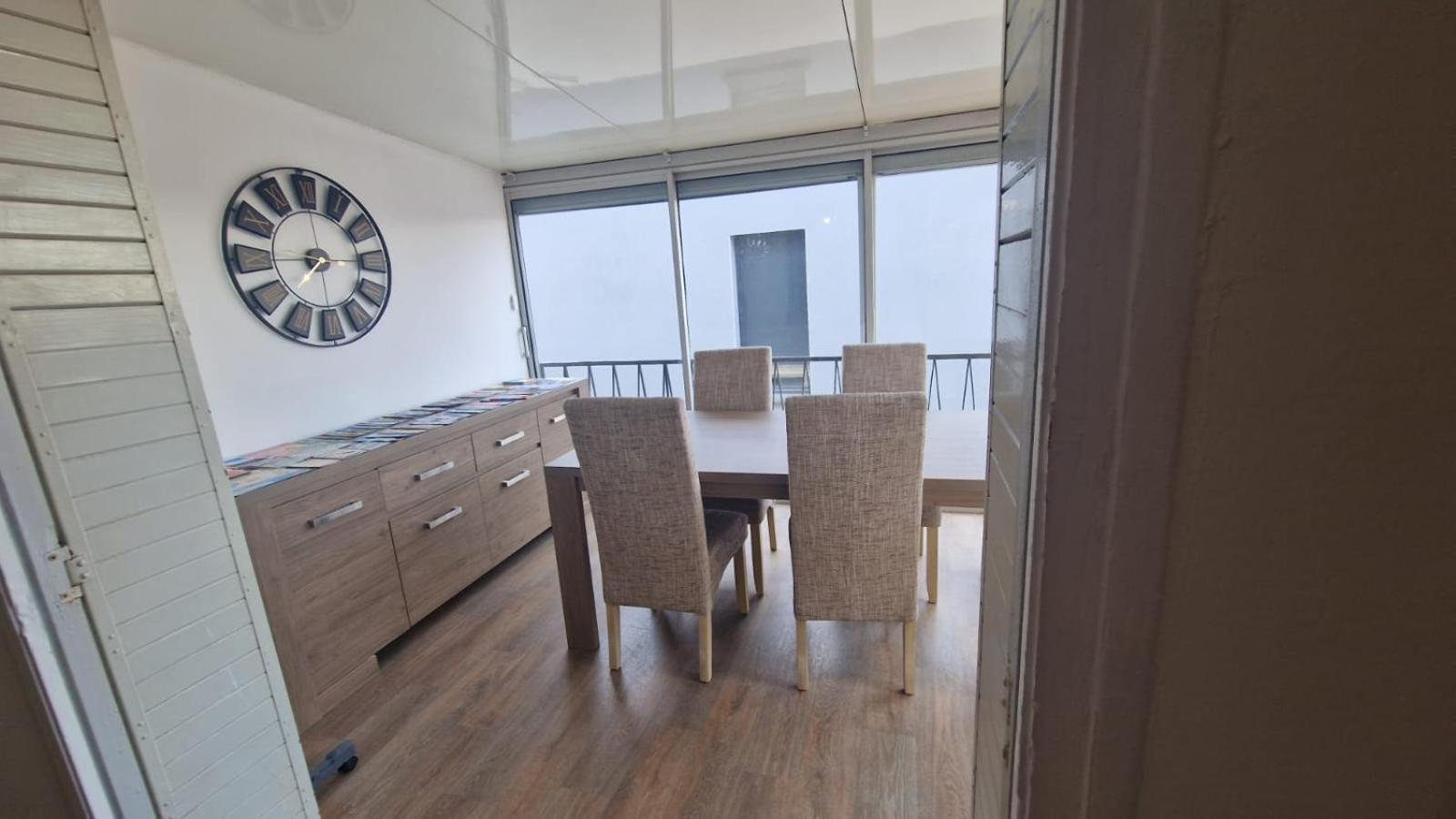 Appartement En Bord De Plage - A 50 M De La Mer Canet-en-Roussillon Dış mekan fotoğraf